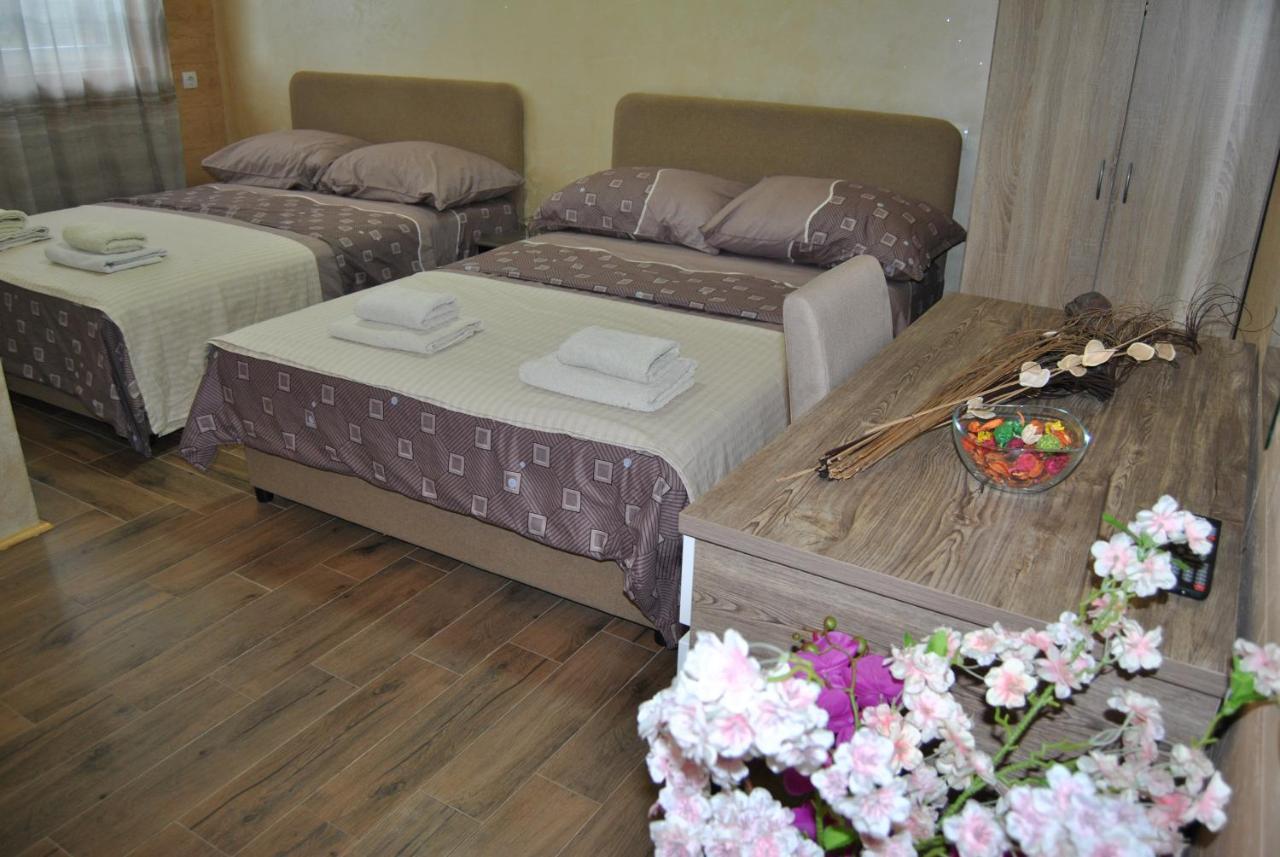 Rooms " Simke " Subotica Eksteriør billede